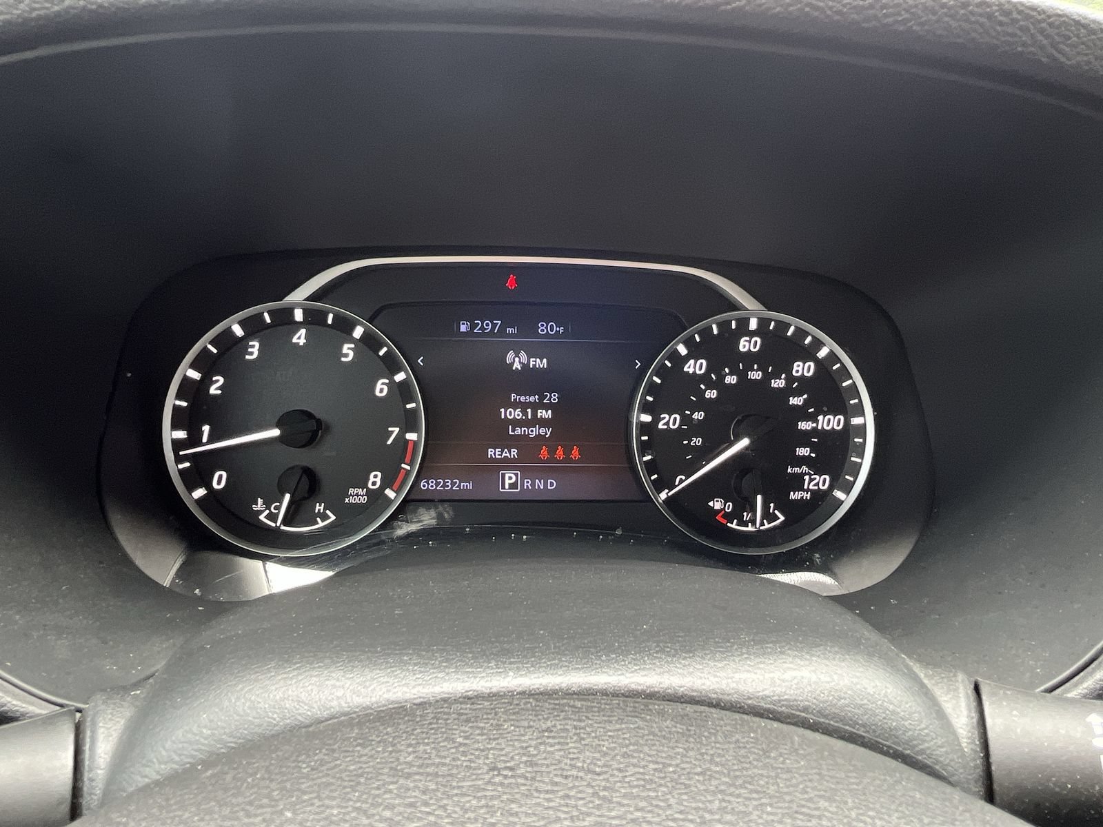 Used 2024 Glacier White Nissan SV image 19