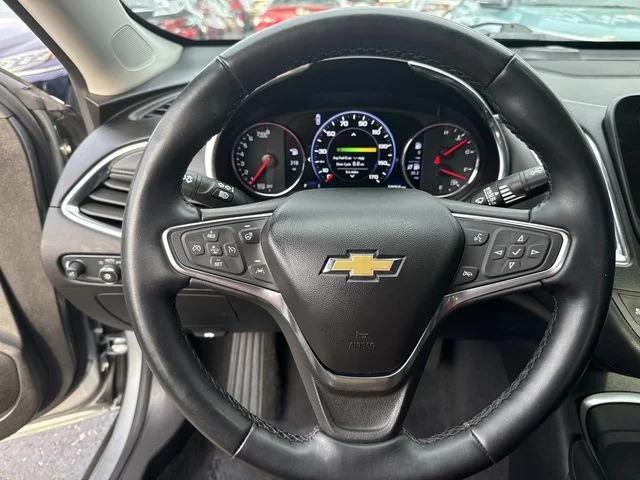 Used 2024 Gray Chevrolet LT image 44