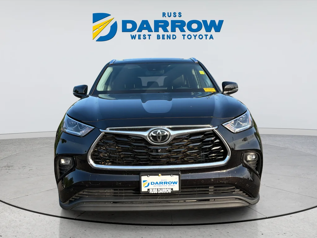 Used 2021 Brown Toyota Limited image 8