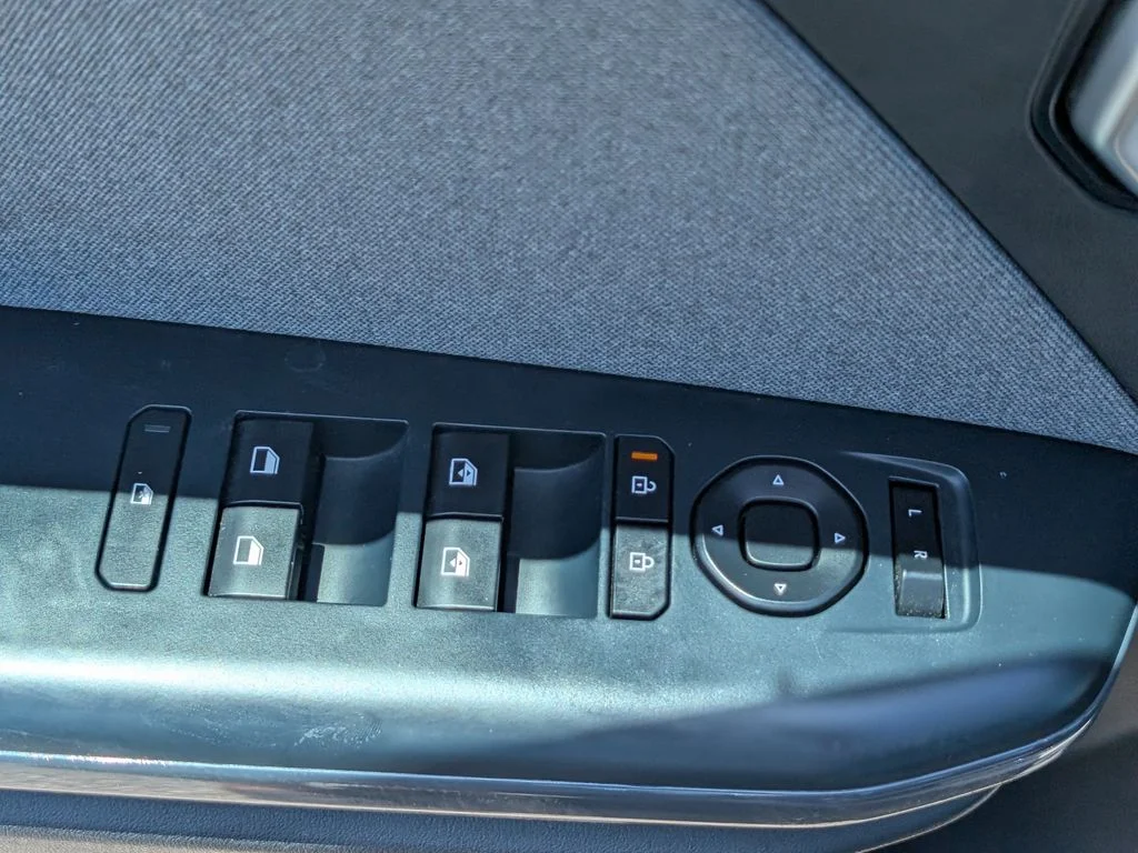 Used 2025 Gray Kia EX image 18