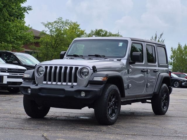 Used 2021 Silver Jeep Unlimited Sport image 3