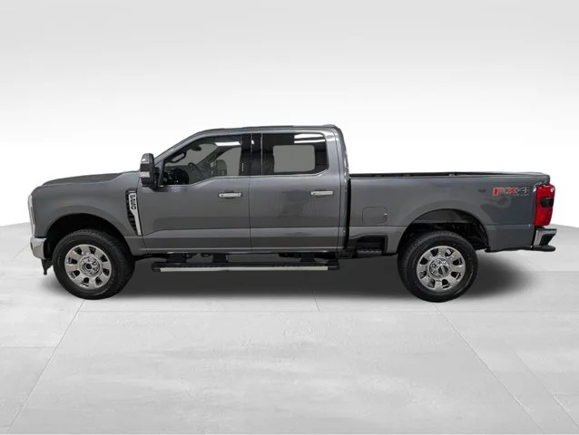 New 2026 Carbonized Gray Metallic Ford F-250® Lariat® image 38