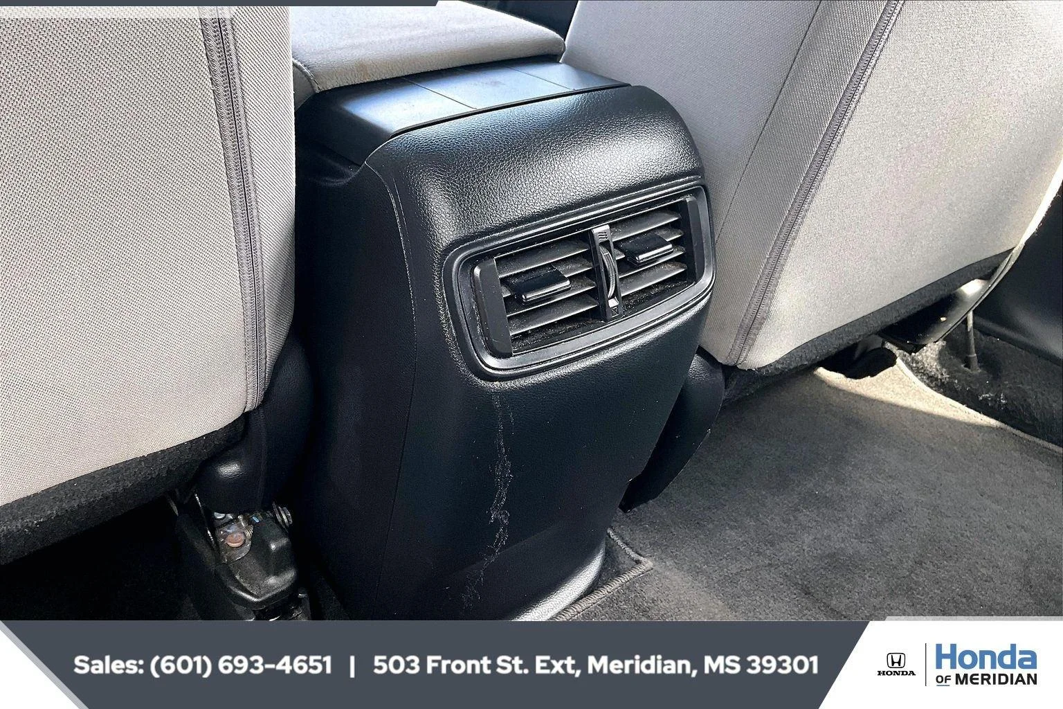Used 2021 Lunar Silver Metallic Honda LX image 24