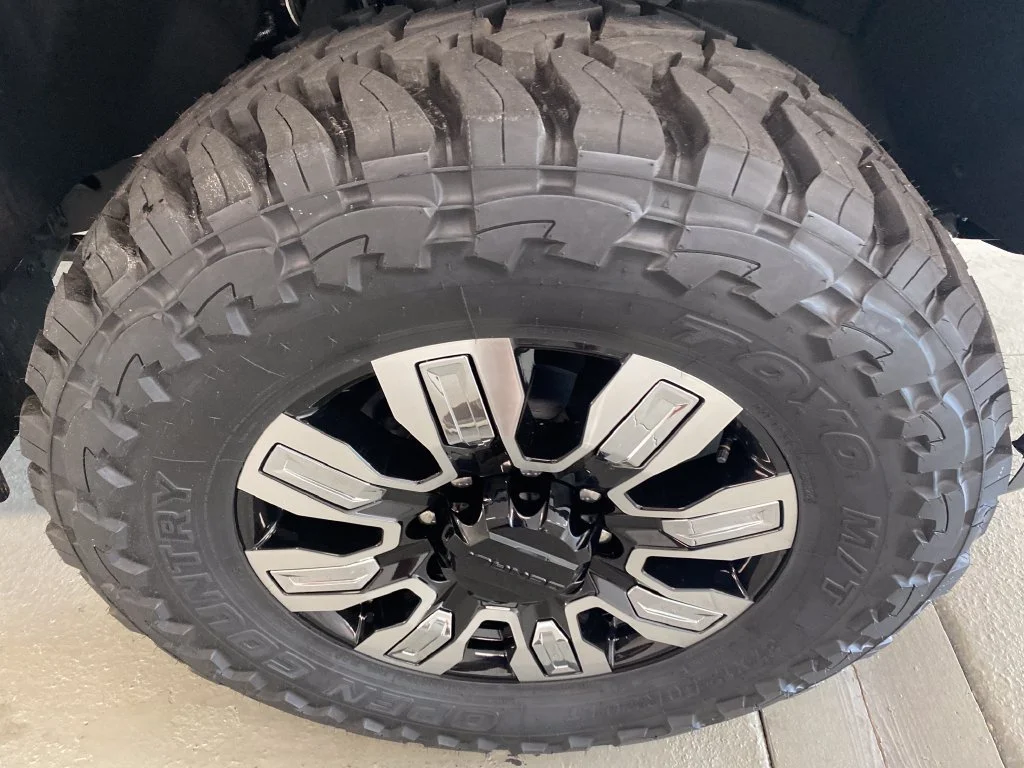 New 2026 Summit White GMC Denali image 5