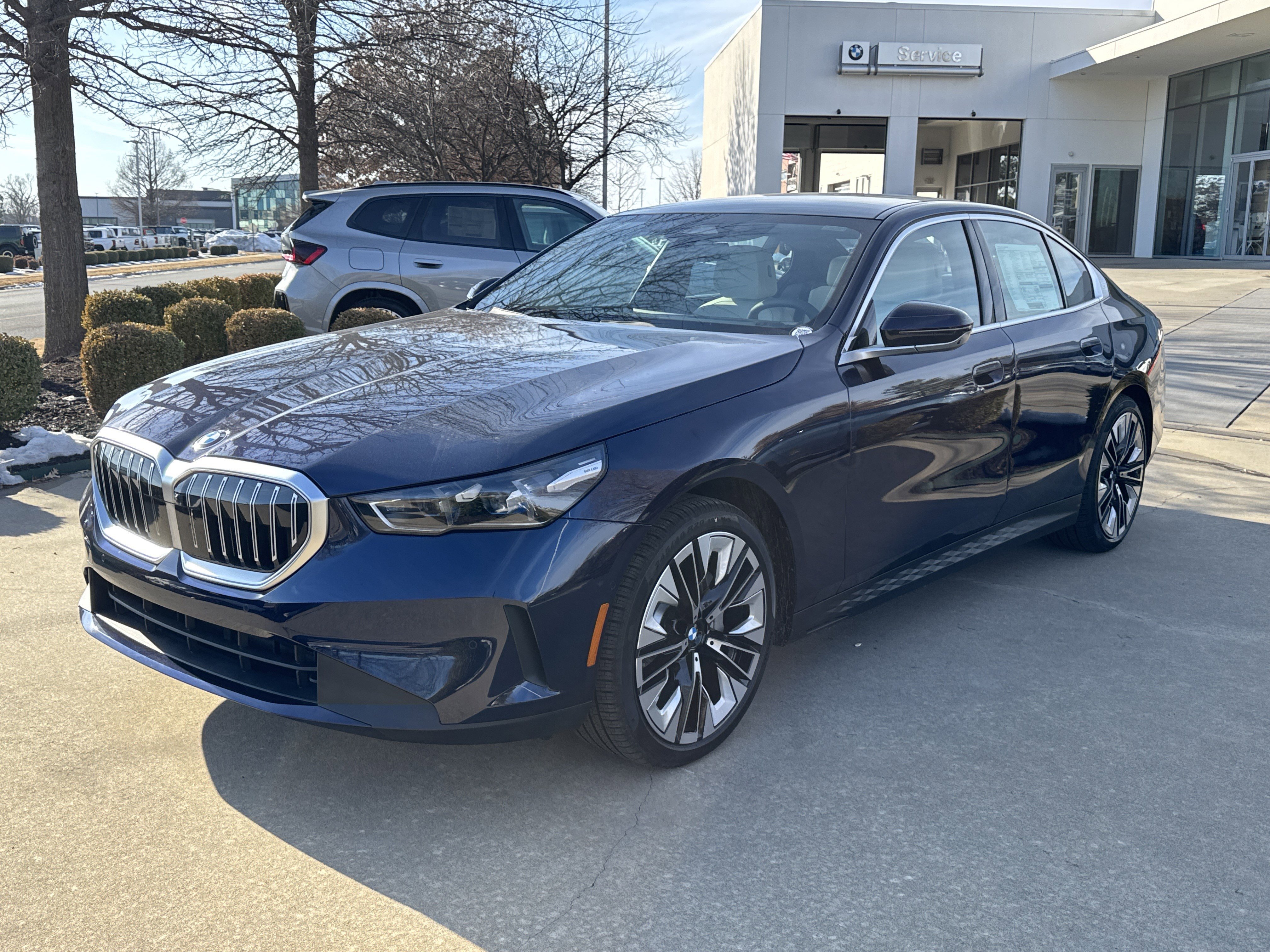 2026 BMW 5 Series 530i xDrive Sedan's photo