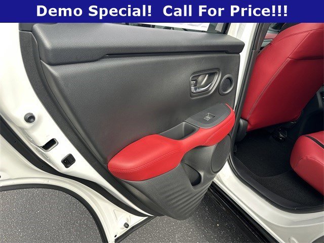 Used 2025 Platinum White Acura w/A-Spec Package image 14
