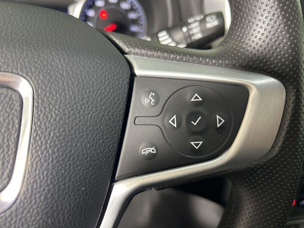 Used 2023 Summit White GMC SLE image 22