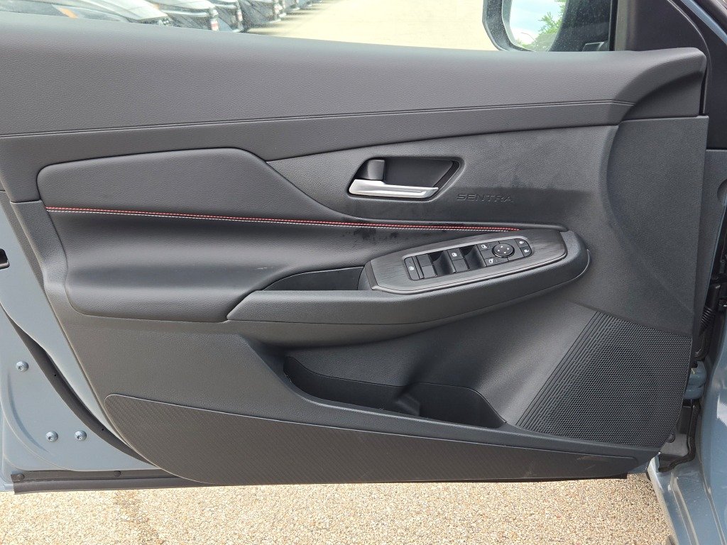 New 2026 Gray Nissan SR image 18