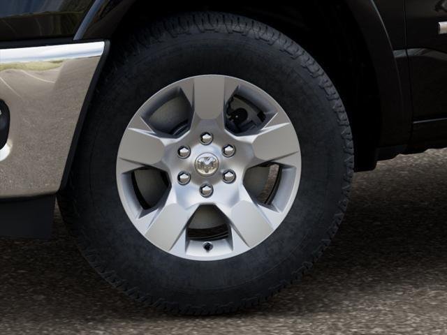 New 2027 Diamond Black Crystal Pearl-Coat Exterior Paint RAM Big Horn/Lone Star image 3