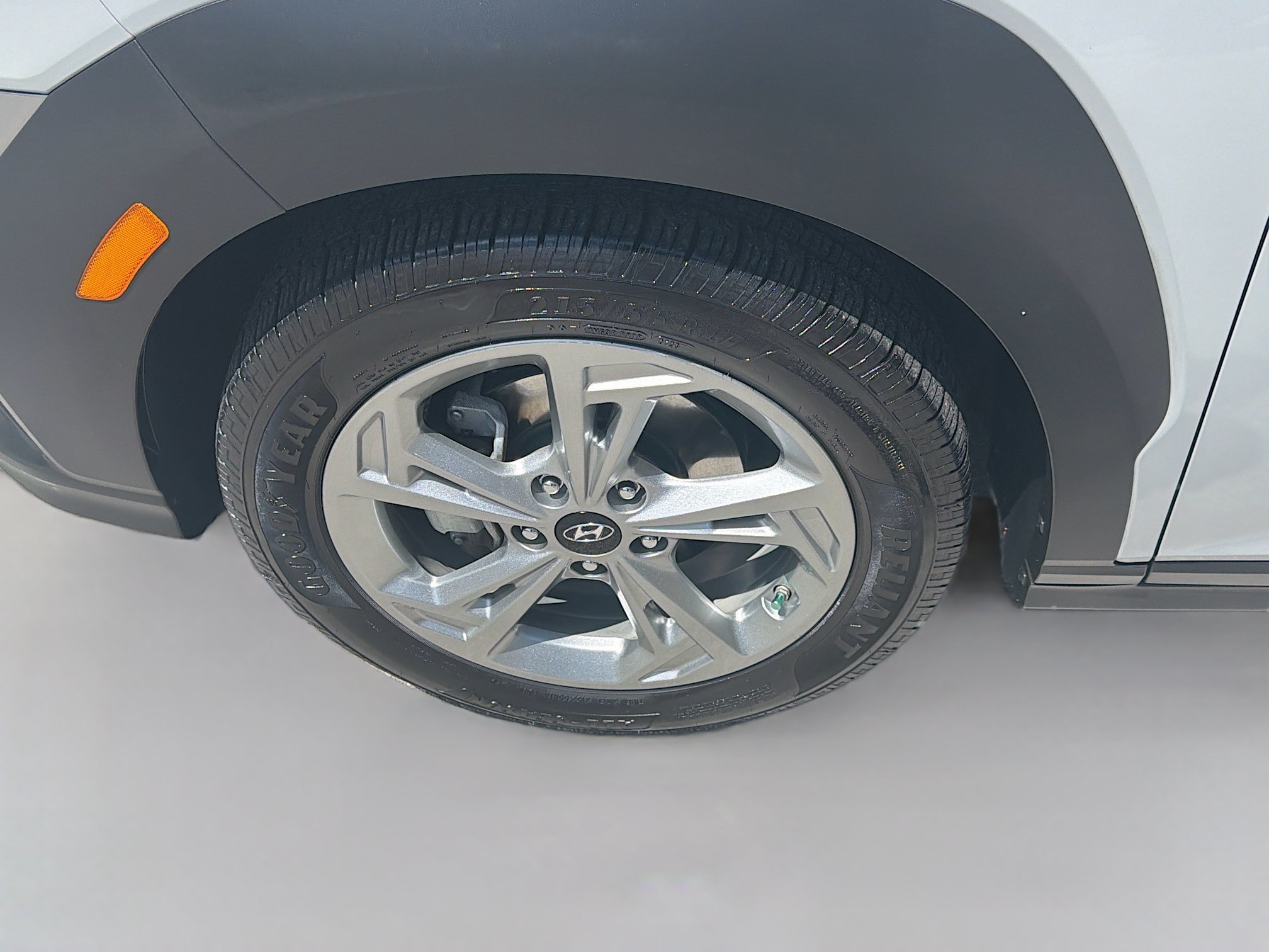 Used 2023 Cyber Silver Hyundai SEL image 33