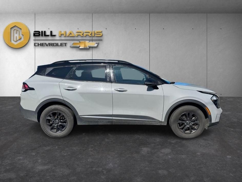 Used 2023 Gray Kia X-Pro image 4