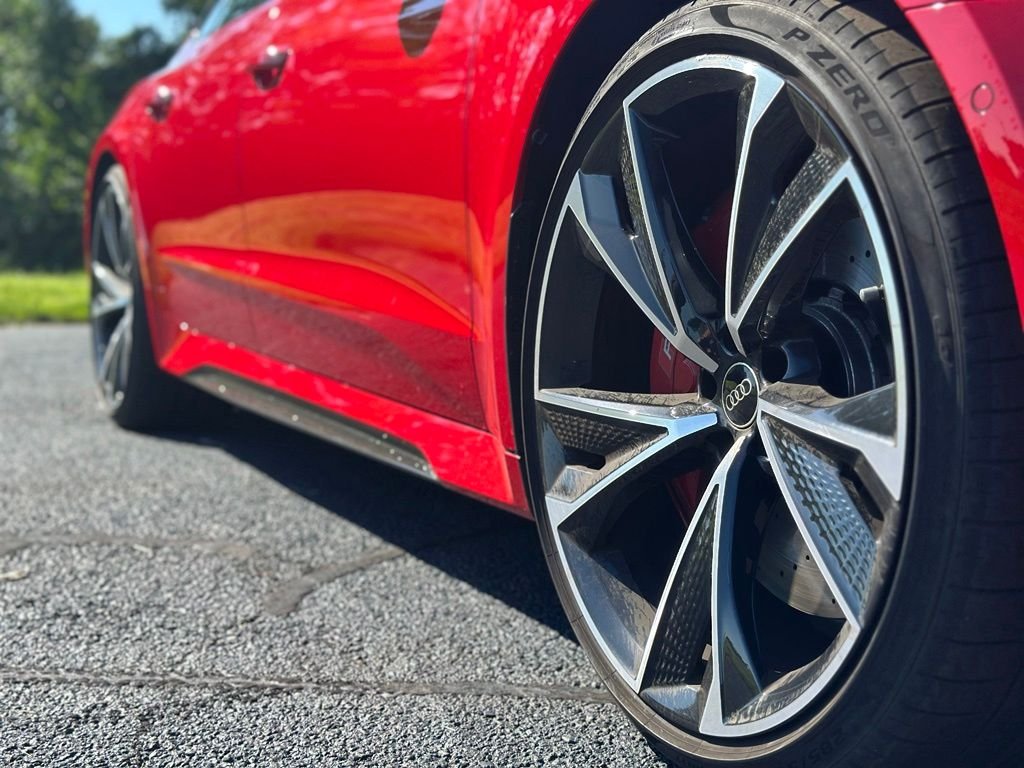 Used 2023 Red Audi 4.0T image 8