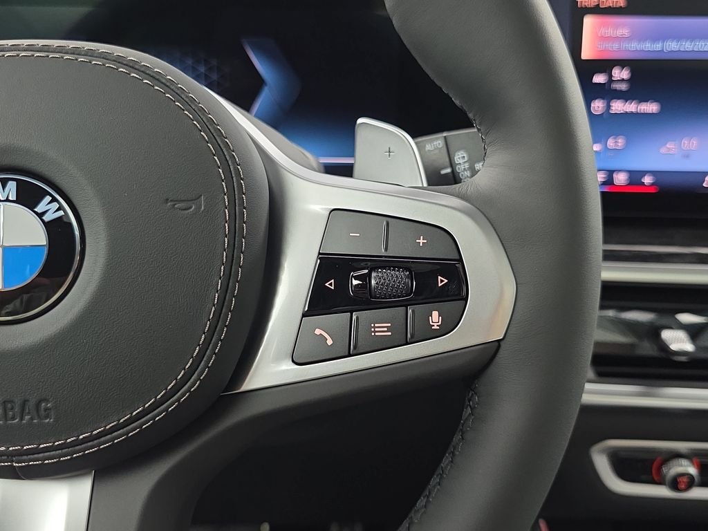 New 2026 Black Sapphire Metallic BMW xDrive40i image 18