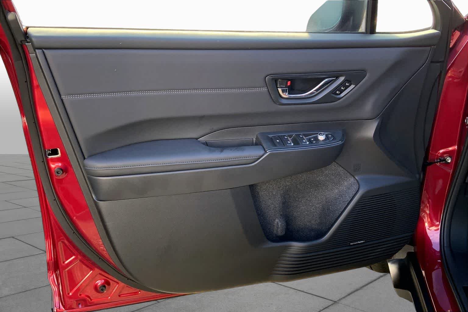 2026 Subaru Outback Touring - Photo 10