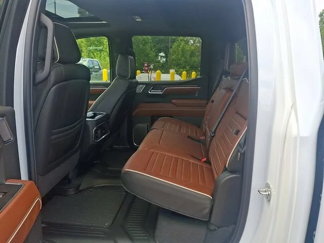 New 2026 Glacier White Tricoat GMC Denali Ultimate image 10