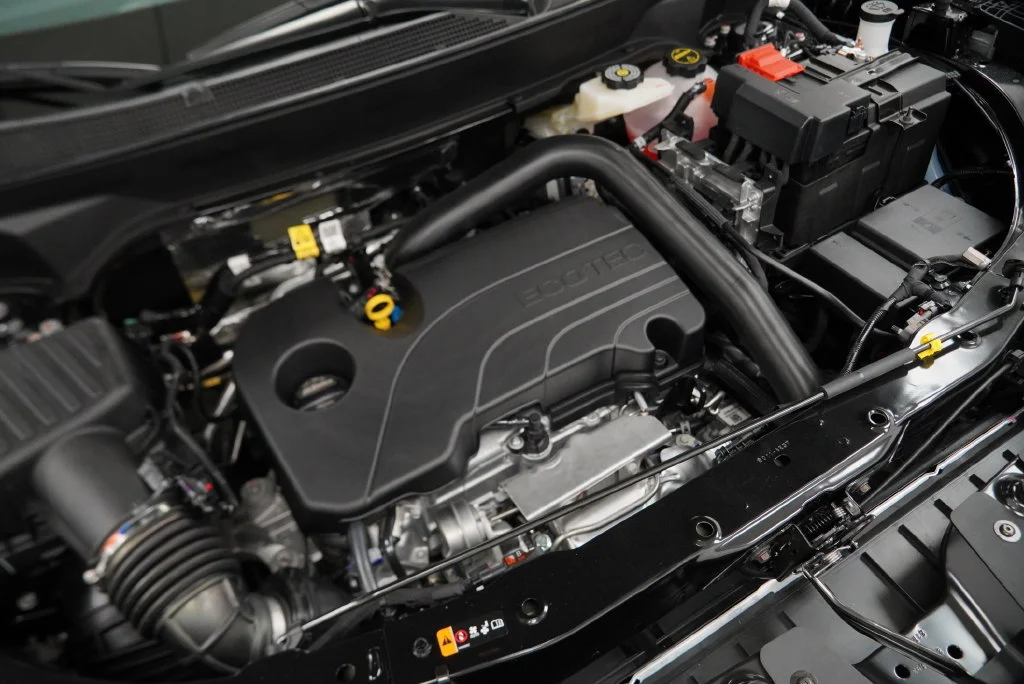 New 2027 Mosaic Black Metallic Chevrolet LT image 39