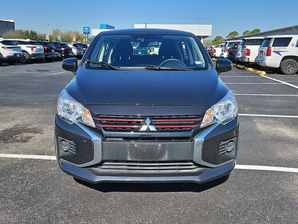 Used 2024 Gray Mitsubishi Black Edition image 9