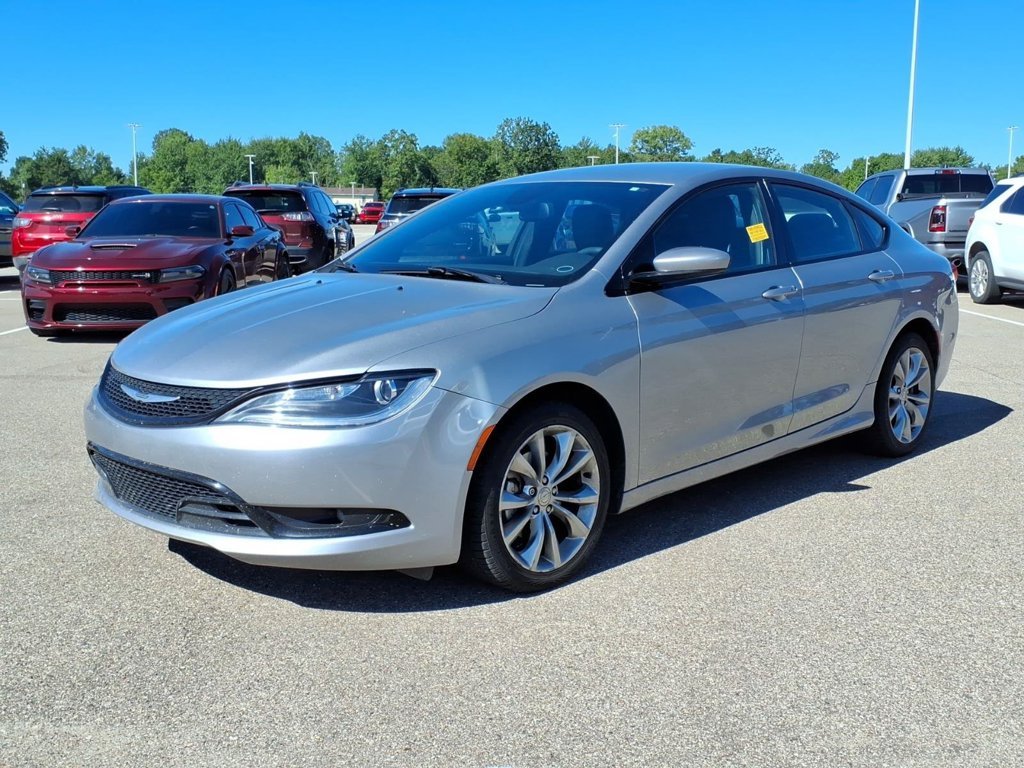 Used 2015 Silver Chrysler S image 1