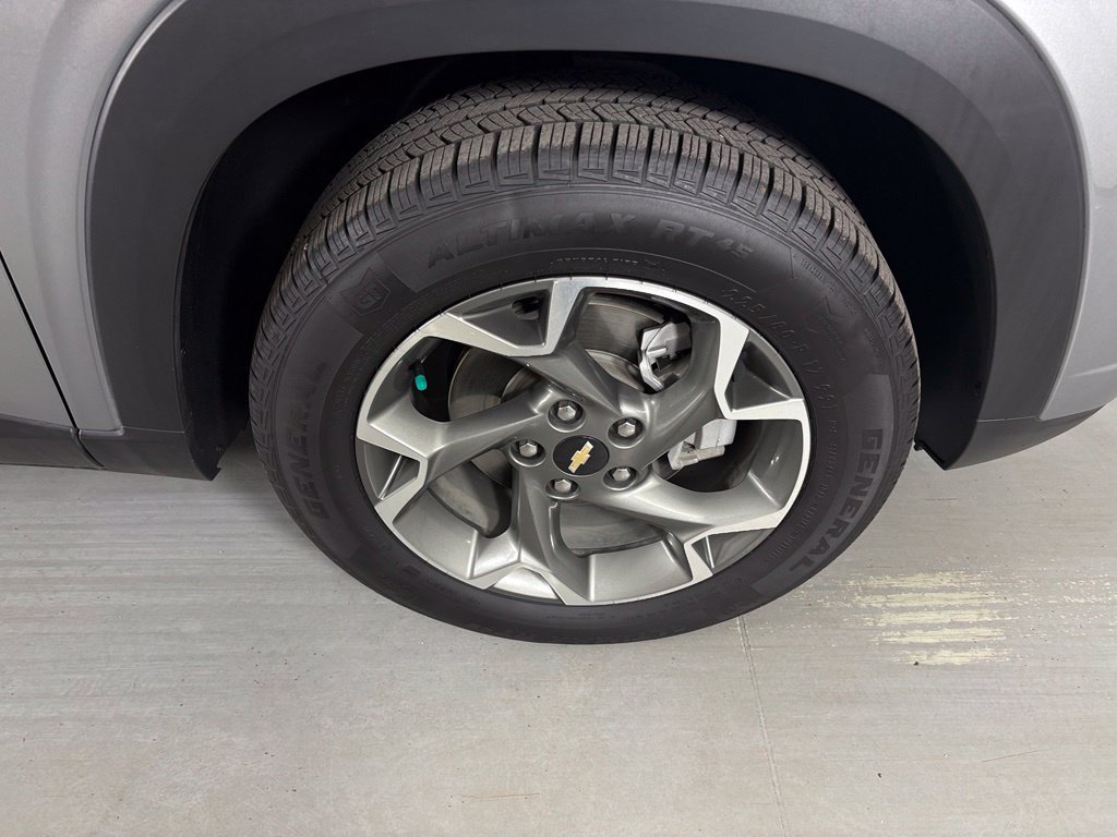 Used 2024 Gray Chevrolet LT image 13