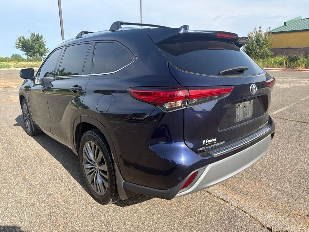 Used 2020 Blue Toyota Platinum image 4