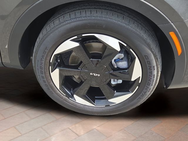 Used 2025 Gray Kia EX image 25
