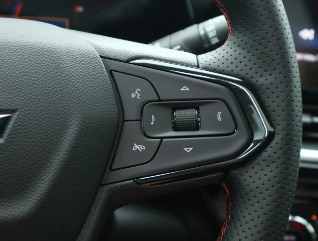 2026 Chevrolet Trax RS - Photo 14