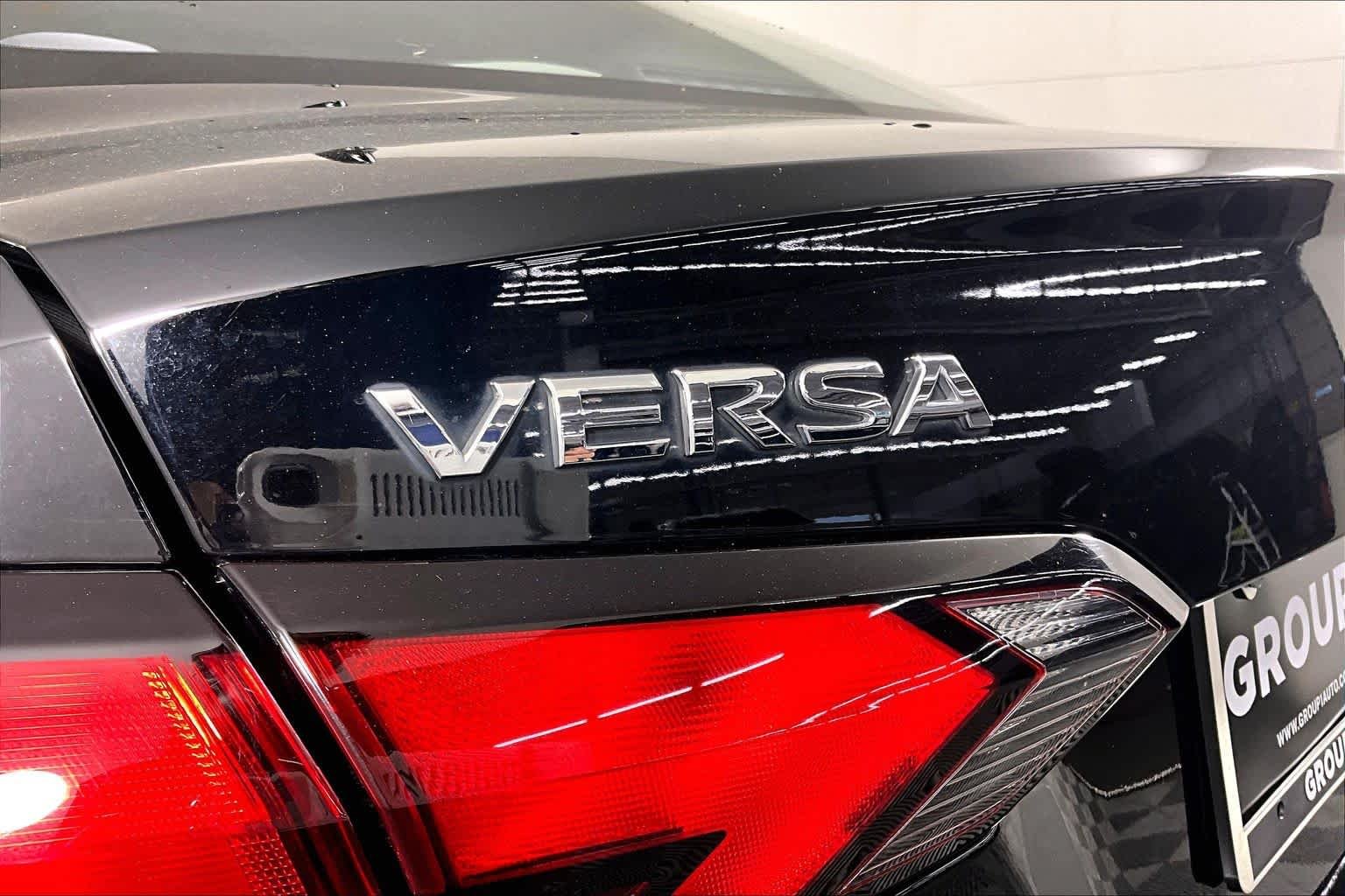 Used 2021 Super Black Nissan SV image 30
