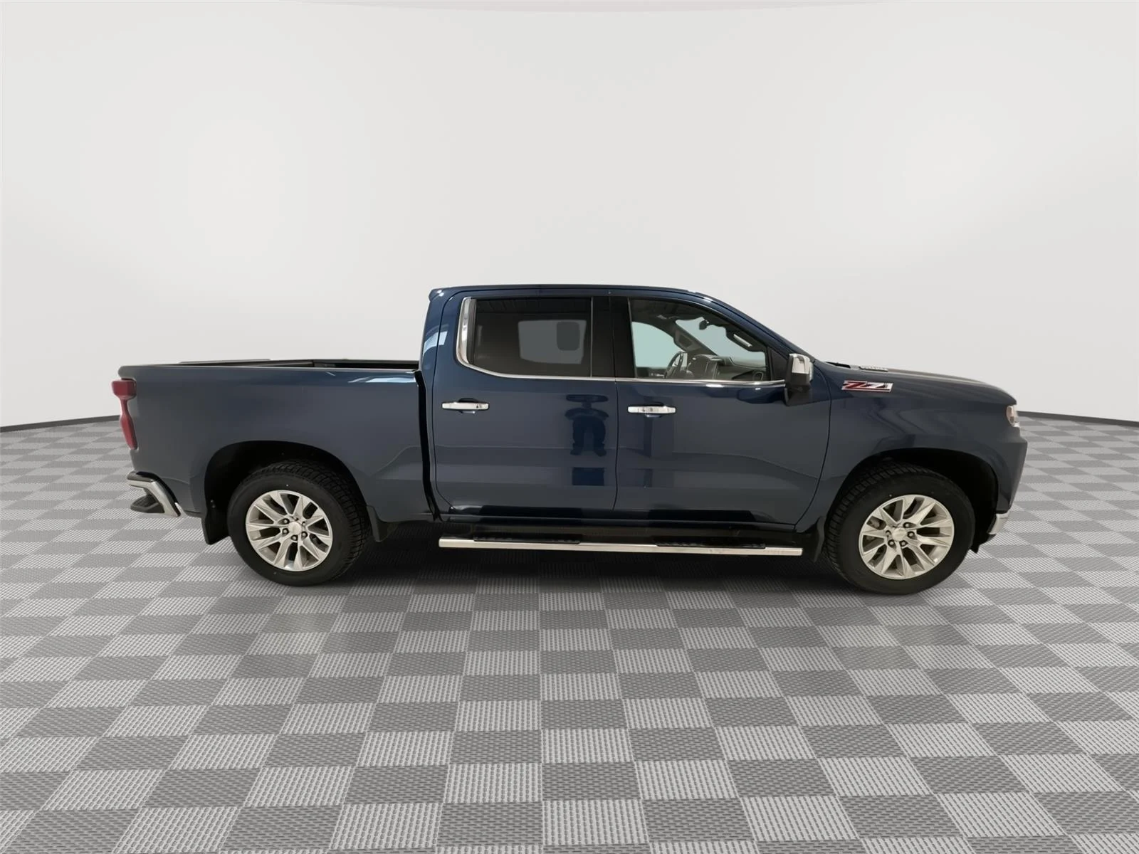 Used 2021 NORTHSKY BLUE METALLIC Chevrolet LTZ image 6