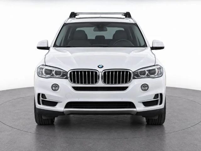 Used 2014 White BMW sDrive35i image 5
