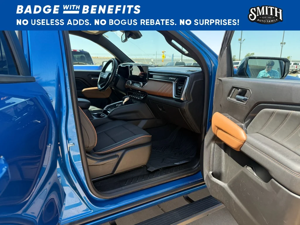 Used 2023 Dynamic Blue Metallic GMC 4WD AT4 image 13