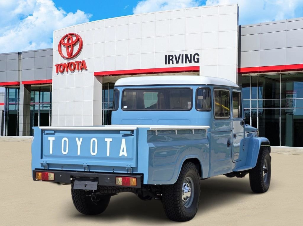 Used 1991 Blue Toyota OJ55 image 4