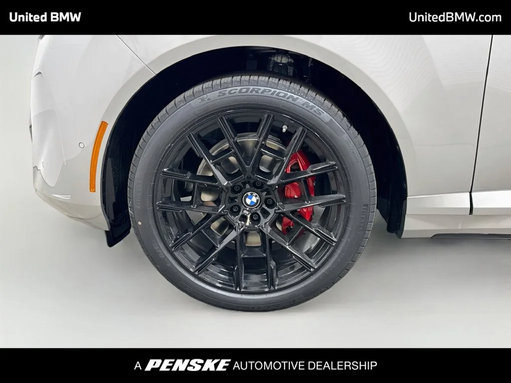 New 2027 Space Silver Metallic BMW  image 9