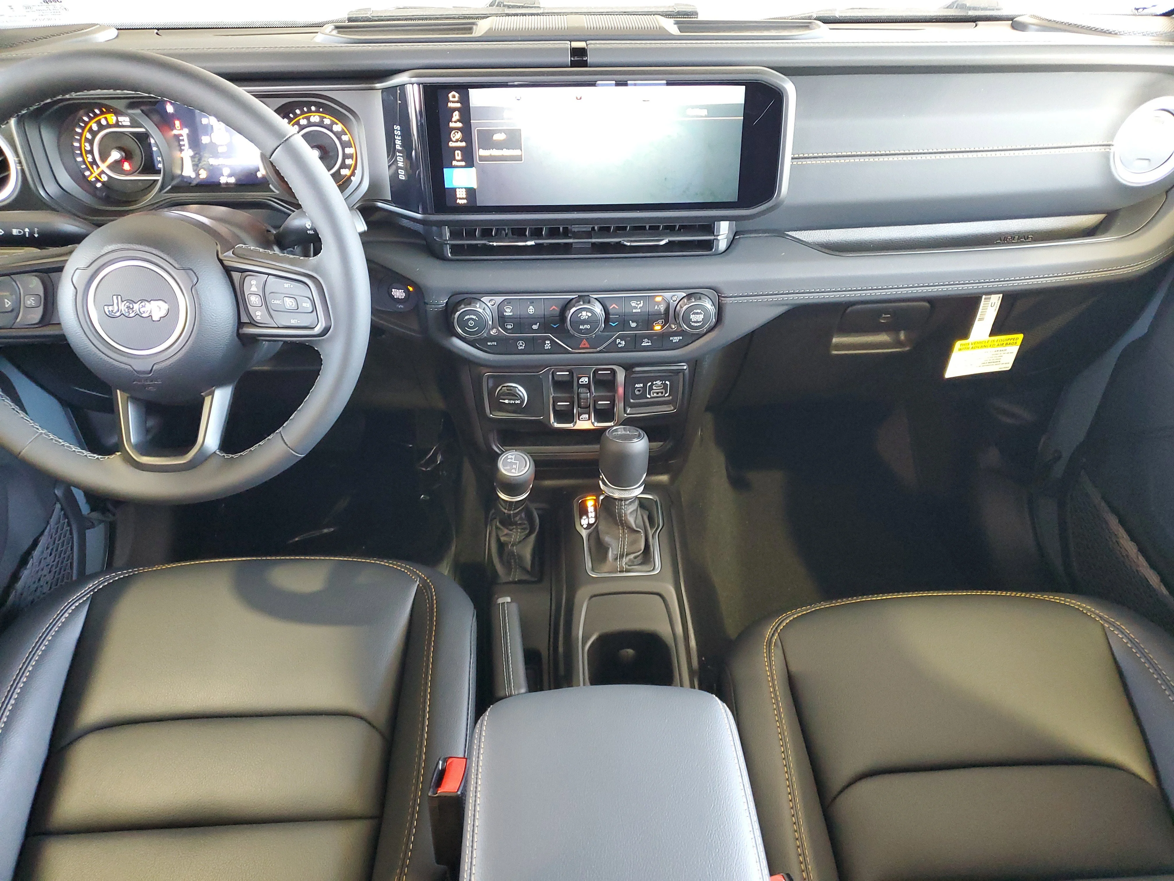 New 2026 Anvil Clear-Coat Exterior Paint Jeep Sahara image 10