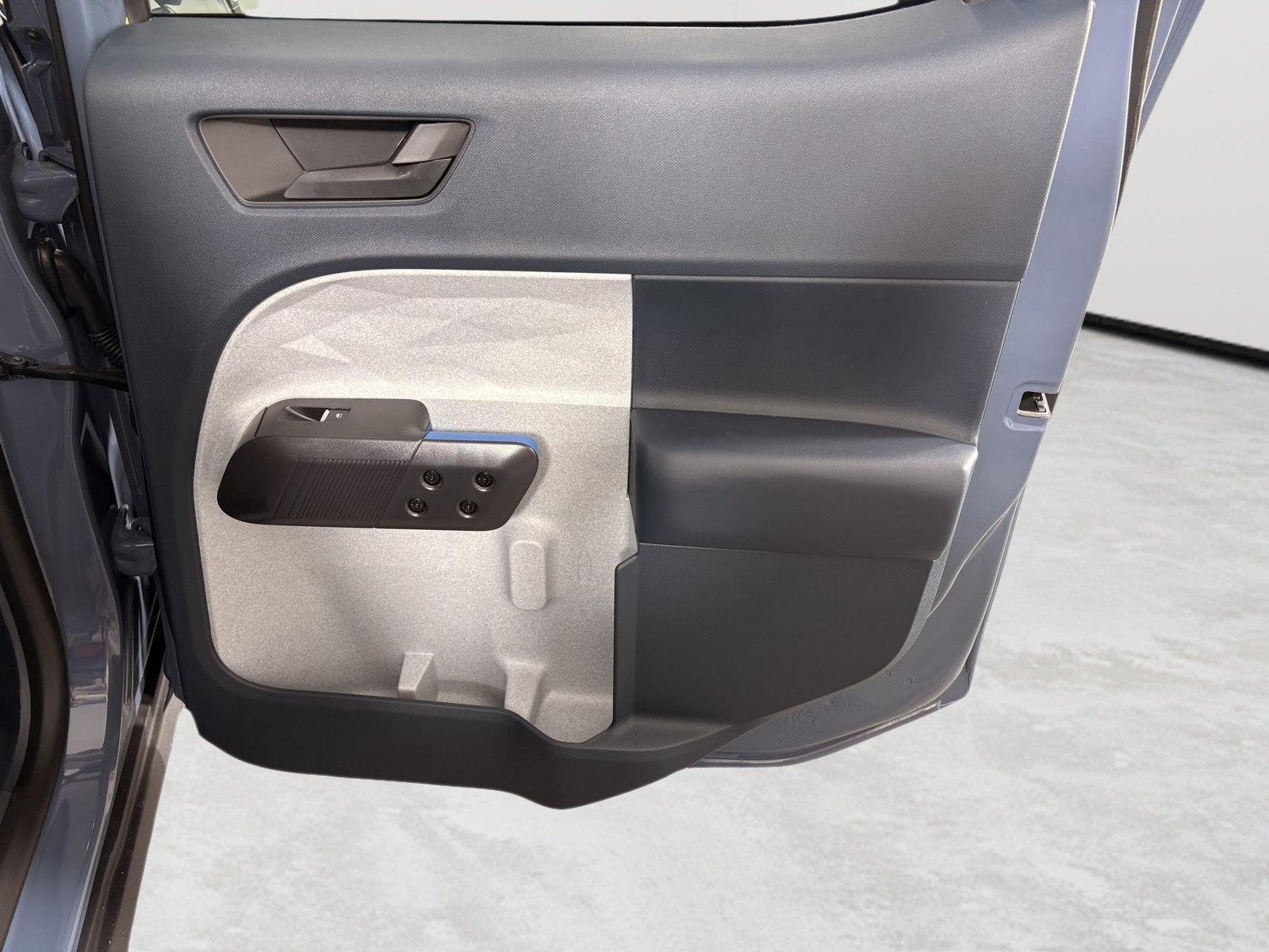 New 2026 Azure Gray Metallic Tri-Coat Ford XLT image 23