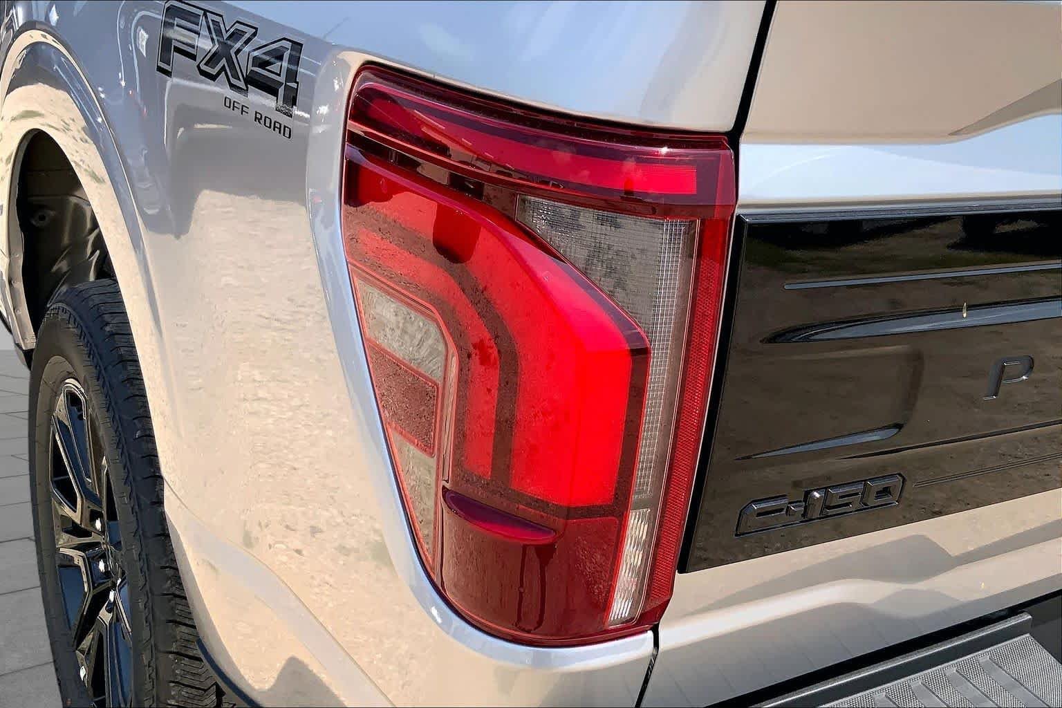New 2026 Iconic Silver Metallic Ford Platinum® image 11