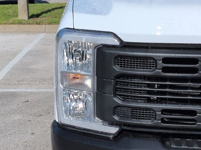 New 2026 Oxford White Ford F-250® XL image 10
