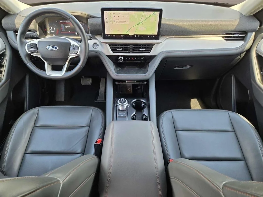 2025 Ford Explorer Active - Photo 16