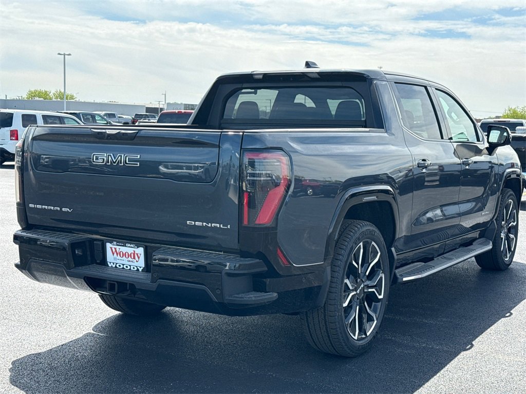 2025 GMC SIERRA - Image 7