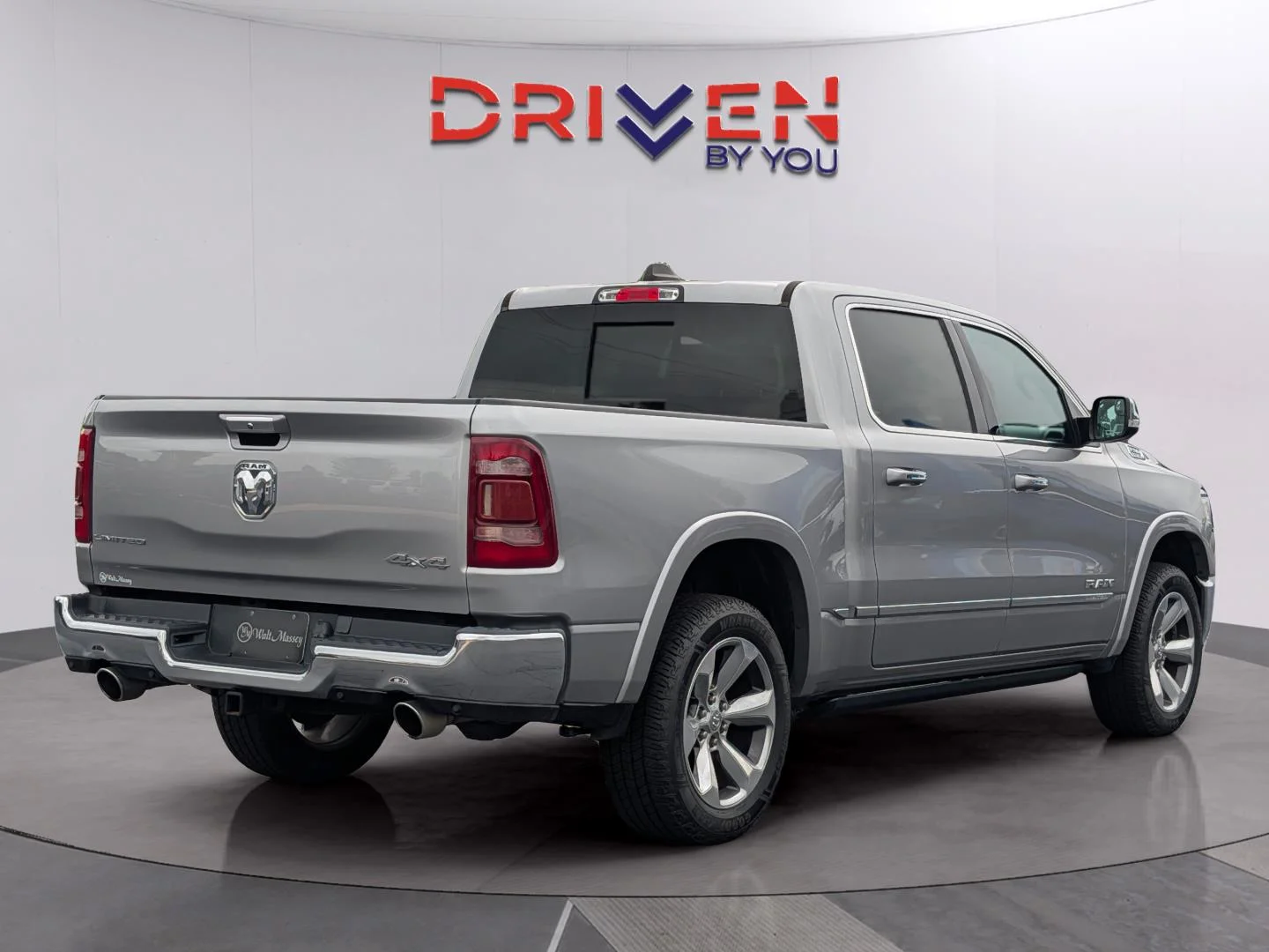 Used 2022 Billet Silver Metallic Clearcoat Ram Limited image 5