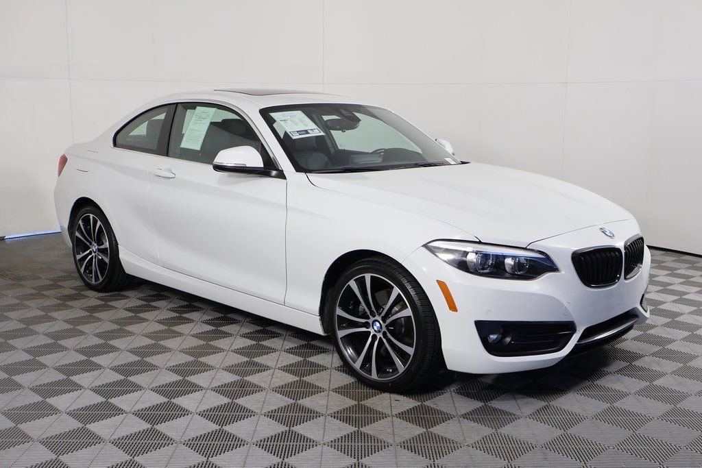 Used 2020 White BMW 230i image 3