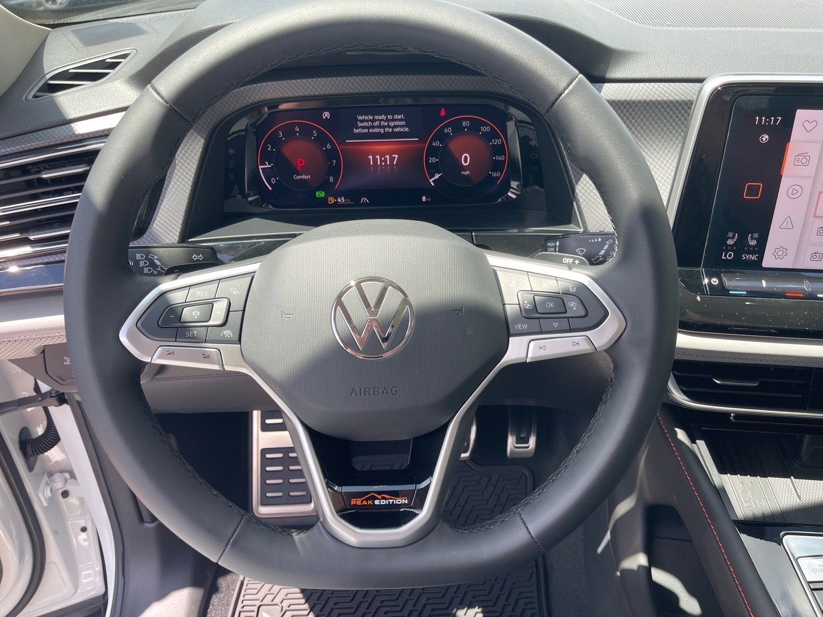 New 2026 Opal White Pearl Volkswagen Peak Edition 4Motion image 7