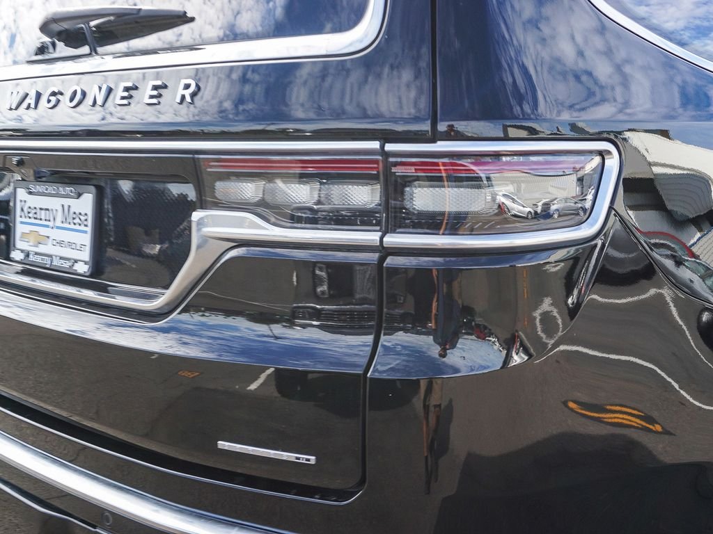 Used 2022 Black Jeep Series II image 7