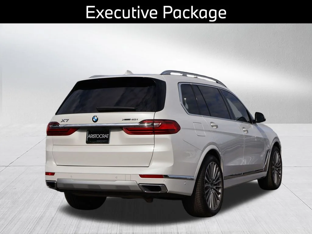 Used 2022 Mineral White Metallic BMW xDrive40i image 8