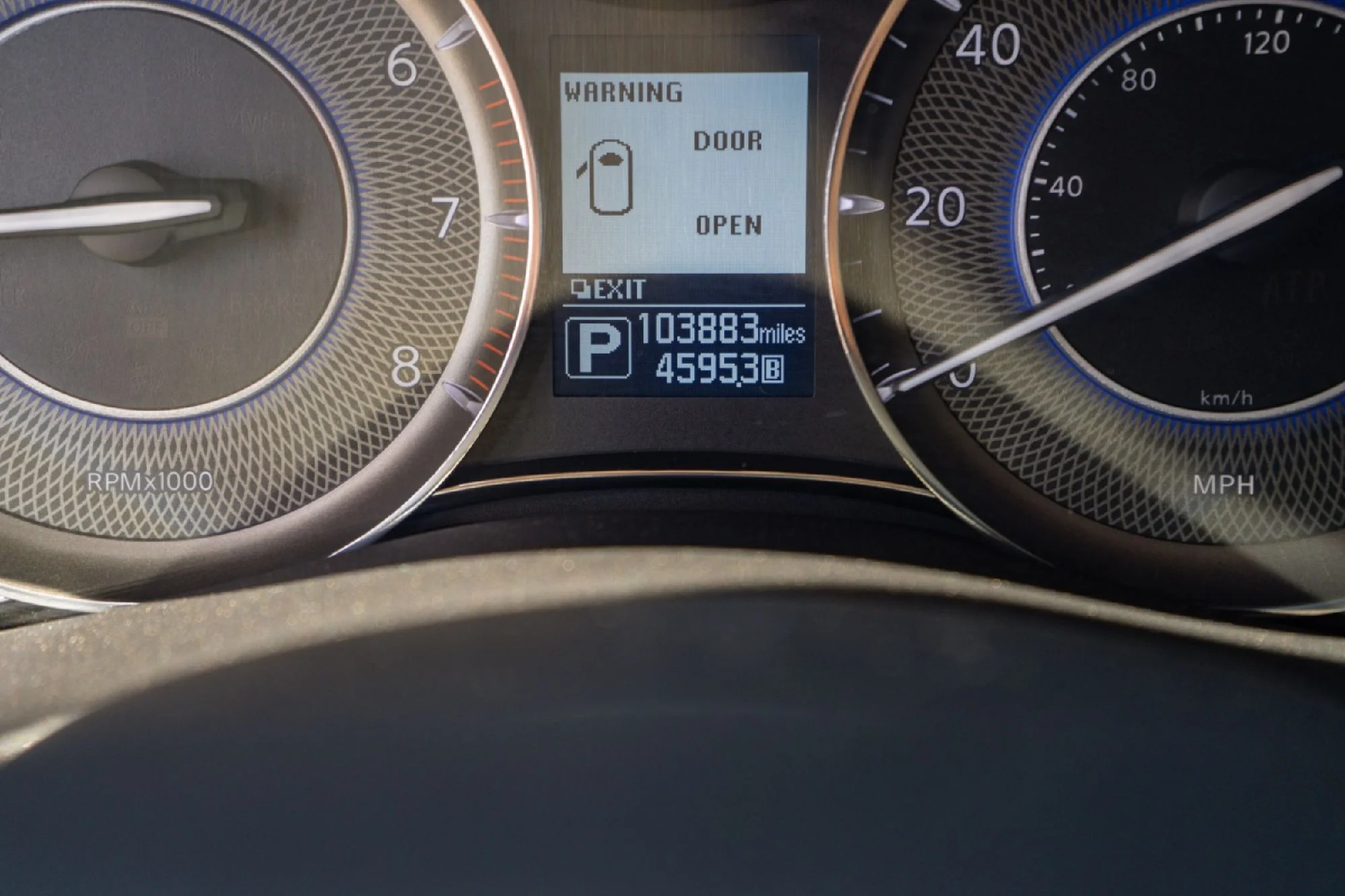 Used 2019 Silver INFINITI LUXE image 11