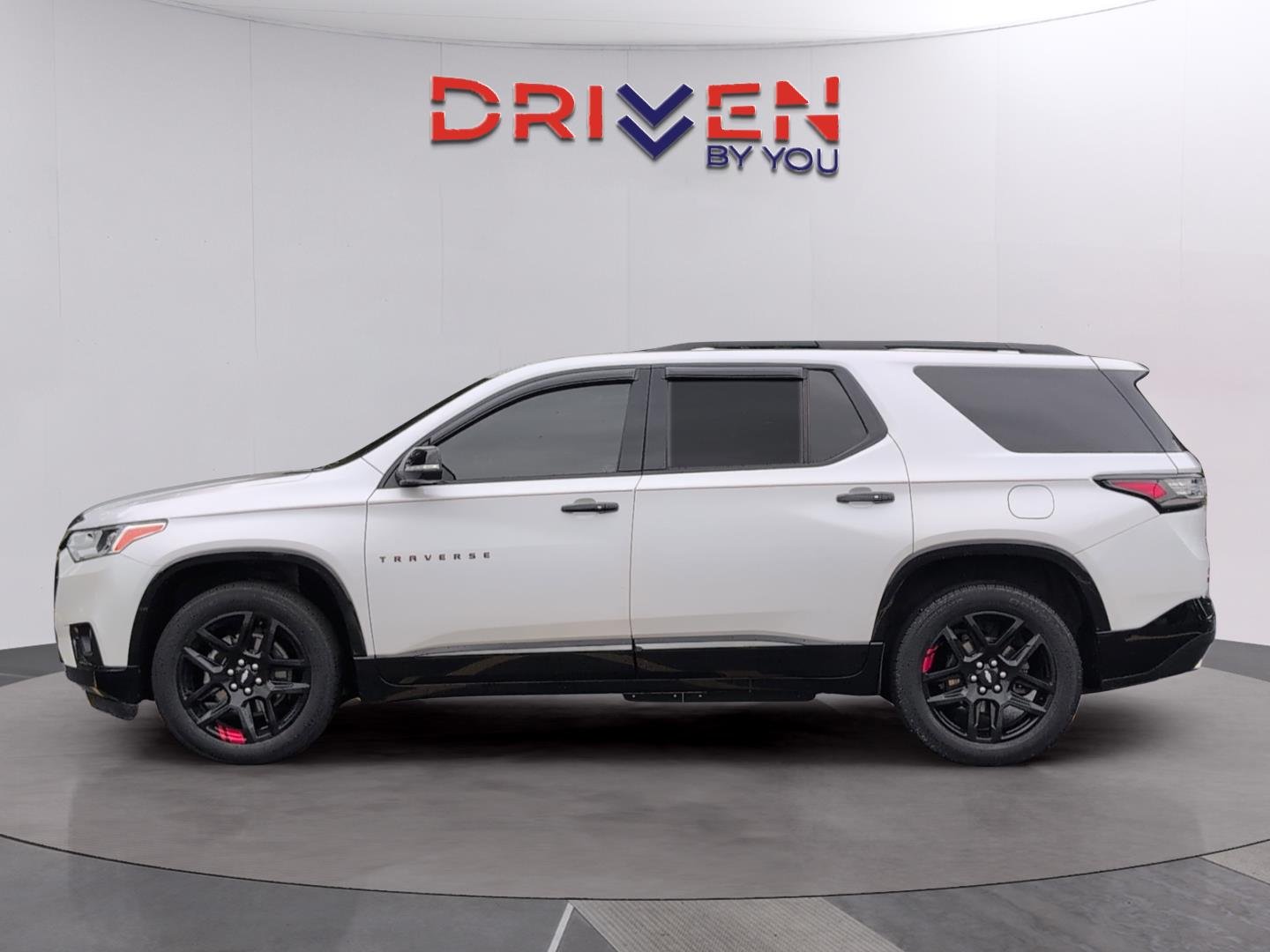 Used 2021 Iridescent Pearl Tricoat Chevrolet Premier image 2