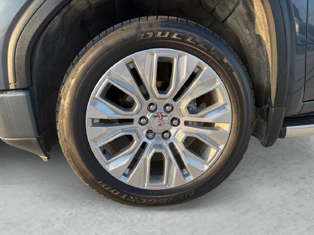 Used 2022 DARK SKY METALLIC GMC Denali image 23