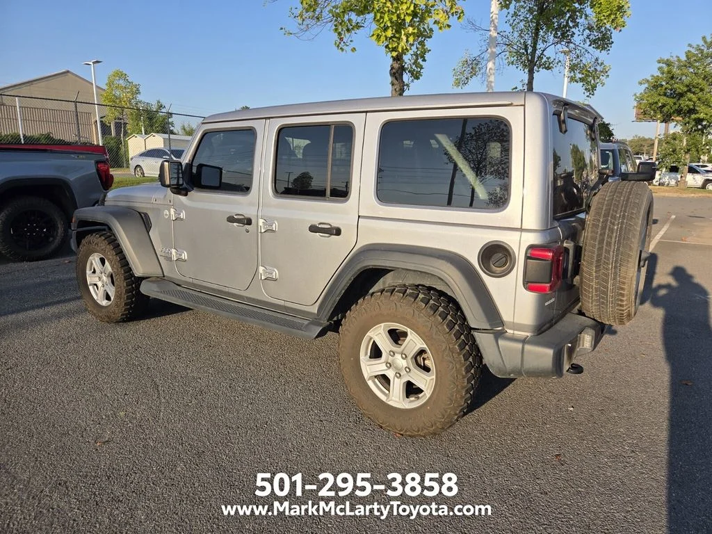 Used 2021 Silver Jeep Unlimited Sport S image 5
