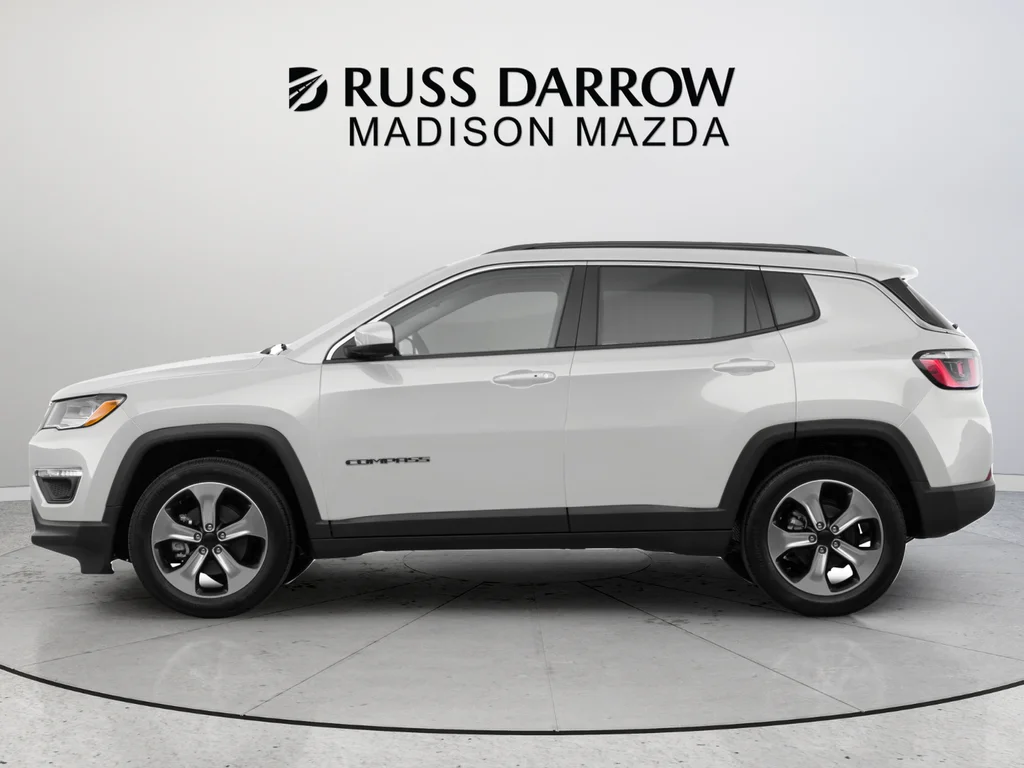 Used 2020 White Jeep Latitude image 2