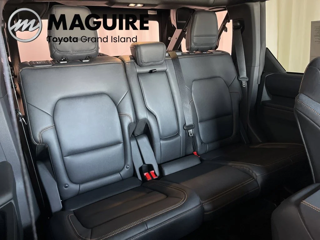 Used 2024 Gray Ford Badlands image 35