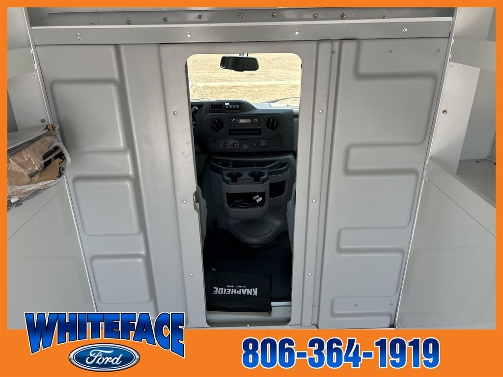 2025 Ford E-Series Cutaway Base - Photo 45